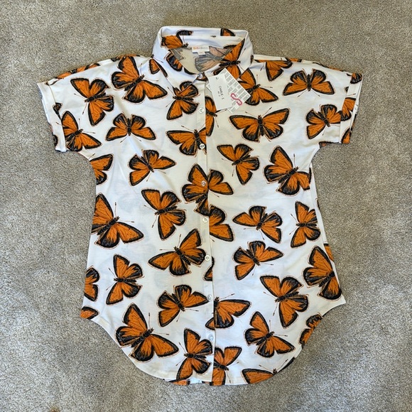 LuLaRoe Tops - Lularoe Charlie